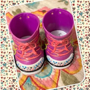 Scarpe stivali alti bianchi Lovely Cabbage Patch bambini punta scintillante Jakks non funzionanti - Foto 1 di 6