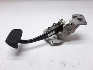 Pedal Assembly CADILLAC CTS 15 - Picture 1 of 11