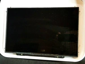 ORIGINAL APPLE MACBOOK PRO A1286 15.4" LCD LED PANEL SCREEN LP154WP3-TLA3 - Picture 1 of 2