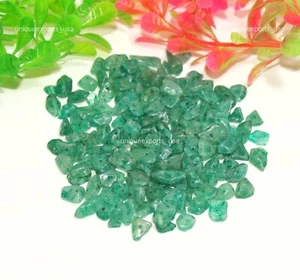 50 Pcs Lot Natural Chip Green Strawberry Quartz Astrology Rough 2x3x5 mm - Picture 1 of 2