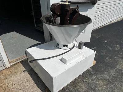 Dough Ball Rounder - Image 1 of 4