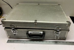 Metal Box 18 1/2" x 12 1/2" x 7 1/2" no key pre owned - Picture 1 of 7