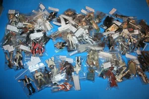 STAR WARS 1998 POTF KOMPLETT LOSE FIGUREN LEIA LOBOT AT-AT FAHRERWAFFE HASBRO - Bild 1 von 221