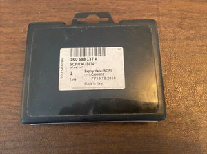 VW 1K0 698 137 A Wheel Lugs/Caps 1998-2020 Models (No Lock Bolt). - Picture 1 of 4