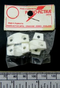 Train Cavaliers - 4mm Double - Pack of 4 - Picture 1 of 4