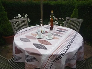 Tablecloth Provence 160 CM Round Beige Blattmotive from France Easy-Care - Picture 1 of 6