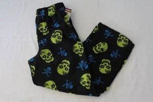 NEW Boys Fleece Lounge Pants Medium 8 - 10 Black Green Skulls Pockets Pajamas PJ - Picture 1 of 2
