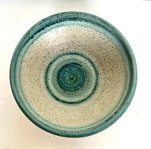 Wheel Thrown Teal Art Pottery Bowl, Unsigned, 8 inches Wide - Picture 1 of 15