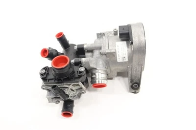 2020 - 2023 MERCEDES GLC300 X253 ENGINE WATER COOLANT PUMP OEM A2642000301 - Image 1 of 4