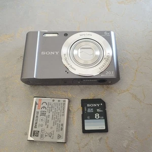 Sony Cyber-shot DSC-W810 20.1MP 6X Digital Camera Silver. - Picture 1 of 10