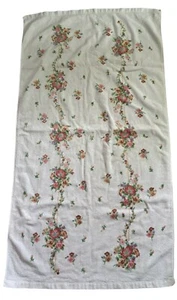 Vintage Fieldcrest Bath Towel Flowers Floral Ivory Cottage Core Granny 25" x 46" - Picture 1 of 2