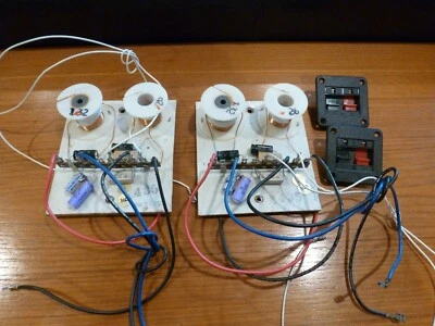 Par de crossovers Phase Technologies modelo 435 ES - Imagem 1 de 2