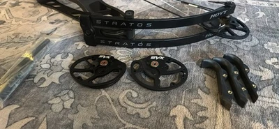 Hoyt Stratus 36 para diestros 60 libras negro, cuerda de arco de gas personalizada  Foto 1 de 3