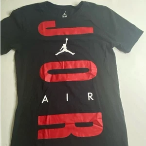 NIKE Jordan Air Black T-Shirt Size Small - Picture 1 of 5