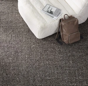 Handwoven on a more refined scale, the wool-viscose yarns have a chunky quality - Picture 1 of 3