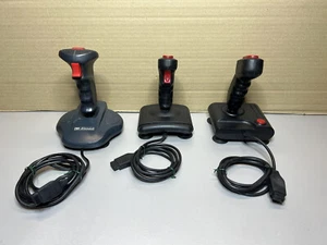 3 x Joxsticks DEFEKT Amiga & Atari C64 usw ! BITTE UNBEDINGT TEXT LESEN ! - Afbeelding 1 van 12