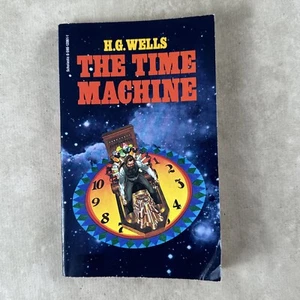 The Time Machine by H G Wells ( 1978 Trade Paperback ) Scholastic - Picture 1 of 9