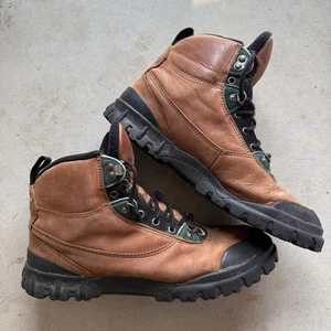 Botas de cuero marrón vintage Nike Air ACG Regrind senderismo 940305-IA para hombre talla 10 - Imagen 1 de 12