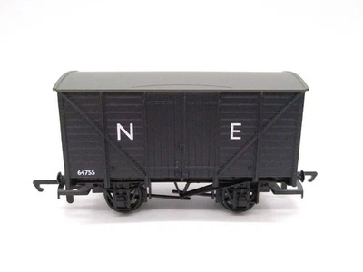 Hornby NE Black Vent Van 64755 - OO - (Unused) Mint Condition - Image 1 of 4