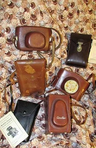 COLLECTION ANTIQUE LEATHER CAMERA CASES GREAT DECORATION - Foto 1 di 8