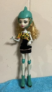 Monster High Skultimate Roller Maze Lagoona Blue Doll Mattel 2011 - Imagen 1 de 8