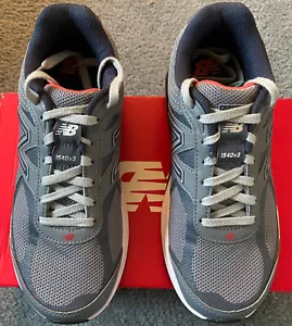 New Balance Woman’s 1540v3 Running Shoe - Picture 1 of 5