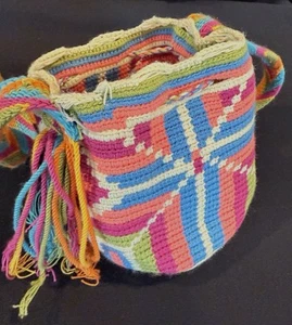 Wayuu Mochila Woven Handmade Bag Geometric Tassel Multi-Color Crossbody Columbia - Picture 1 of 9