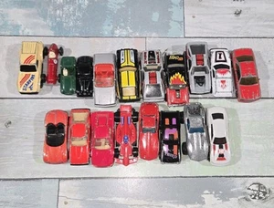 Lot Of 19 Hot Wheels & Matchbox Cars 1970, 80, 90 T-bird, Mercedes, Corvette Etc - Picture 1 of 14