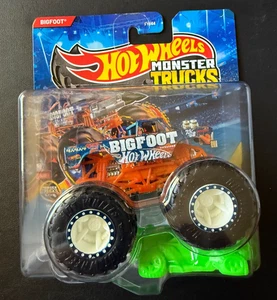 Hot Wheels Monster Trucks Bigfoot Monster Trucks Live - Picture 1 of 3