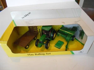 Vintage 1994 Ertl 1:16 John Deere Hay Baling Set, 6400 Tractor Baler Wagon Bales - Picture 1 of 17