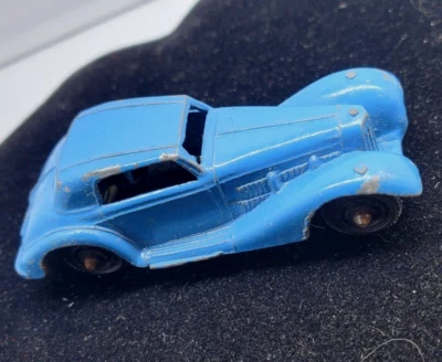 Coche de juguete vintage Tootsie-toy 1939 Mercedes Benz cupé azul años 60 hecho en EE. UU. Foto 1 de 4