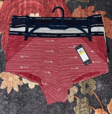 Tommy Hilfiger 男孩短裤女式中号棉质内裤内衣 3 件装带蕾丝 — 第 1/2 张图片