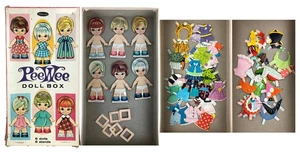 True Vintage Paper Doll Set 1966 PeeWee Dolls Clothes Stands Box Uneeda - Picture 1 of 16