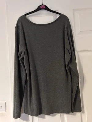 Lovely Ladies Marks And Spencer Long Sleeve T-shirt Size 22 small - Image 1 of 4