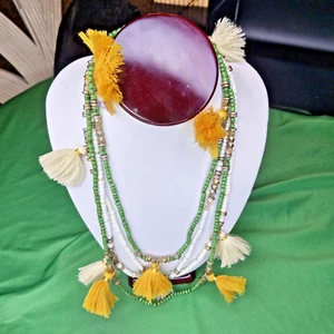 2 collares India Hicks sin complicaciones cuentas de vidrio de caléndula marfil y verde 51" - Imagen 1 de 24