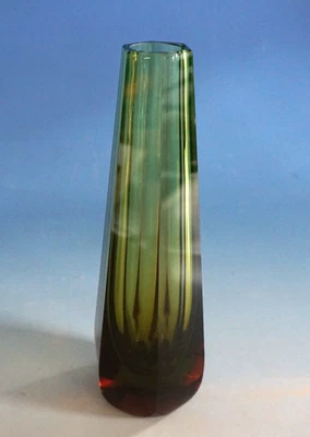 Vintage WMF Jachmann Glas Vase Glasvase Keule mit Schliff grün 27 cm(F025-1545) - Bild 1 von 4