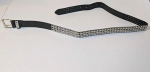 Cintura nera borchiata piramide punk gotico emo metallo cosplay Halloween accesso cosplay - Foto 1 di 5