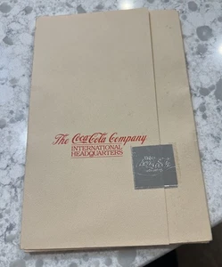THE COCA-COLA COMPANY INTERNATIONAL HEQUARTIER 15 VERSCHIEDENE POSTKARTEN 70er Jahre - Bild 1 von 5