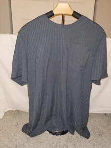 Markenloses Kurzarmhemd - Neu - Bild 1 von 1