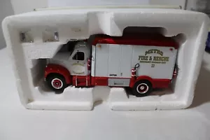 FIRST GEAR B Model Metro Fire & Rescue Emergency Command Unit 22 Kitbash - Picture 1 of 6