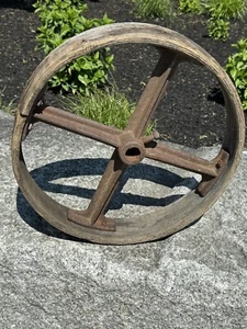 Antikes Fabrik-Riemenscheibenrad, Eisen & Holz ~ 19" Durchmesser, Mühlenbaudekor, REPURP - Bild 1 von 15