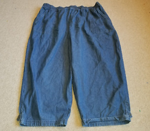 Womens Jeans-CROFT & BARROW-blue stretch chambray capri pull on elastic waist-2X