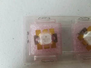MRF329 Original Motorola Transistors - Picture 1 of 2