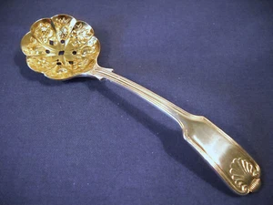 Vintage Silver Plate Pierced Berry Spoon w/ Gold Gilt Bowl, Hallmarked Super A1 - Picture 1 of 4