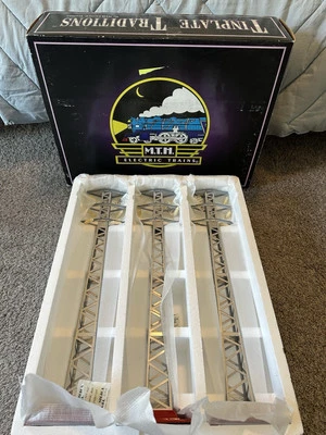 Hojalata 2 MTH 1043 Nº Juego de torre de alta tensión 94 rojo y plateado calibre estándar Foto 1 de 4