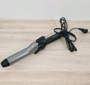 Revlon Perfect Heat 1 1/4" Ceramic Curling Iron With 30 Heat Settings - Picture 1 of 9