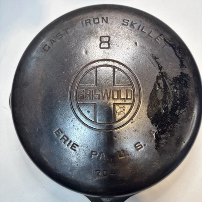 Vintage Griswold Cast Iron #8 Large Block Logo Cast Skillet 704 Erie, PA. USA - Image 1 of 4