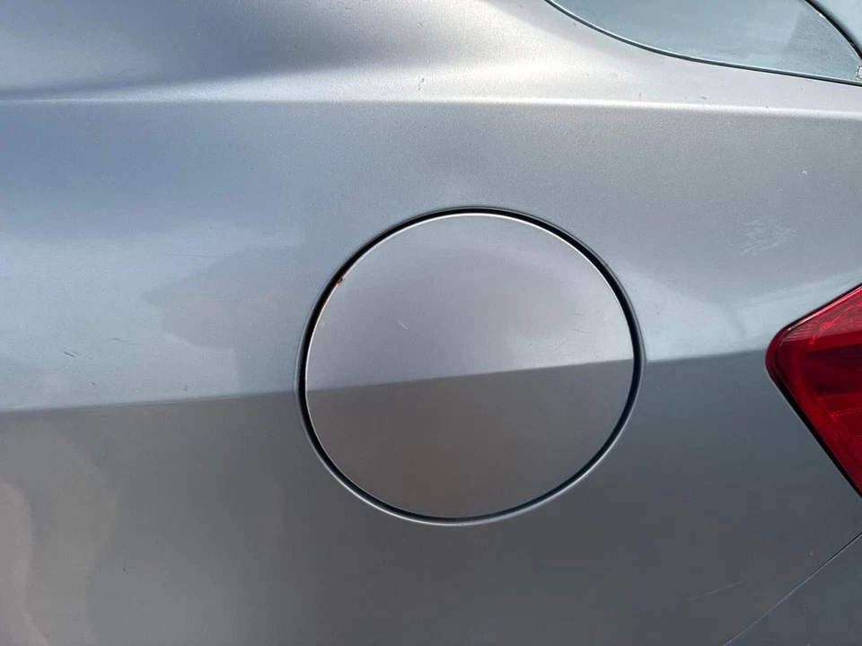 Fuel Tank Filler Gas Door SCION TC 05 06 07 08 09 10 — 第 1/1 张图片