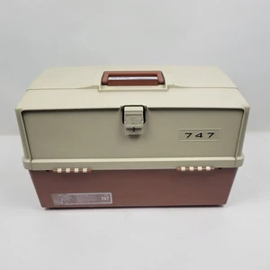 Vintage 80’s Plano 747 Jumbo Tackle Box 32 Fächer, Größe: 19" x 10,5" x 12" - Bild 1 von 13