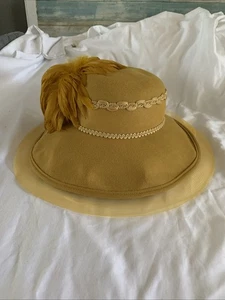 Deborah of New York Women's Hat 100% Wool Mustard Yellow/Gold & Feathers Church - Picture 1 of 14